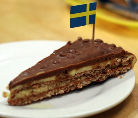 db69f8e1aea48d828e18887e164f3c6f--swedish-recipes-swedish-cake-recipe